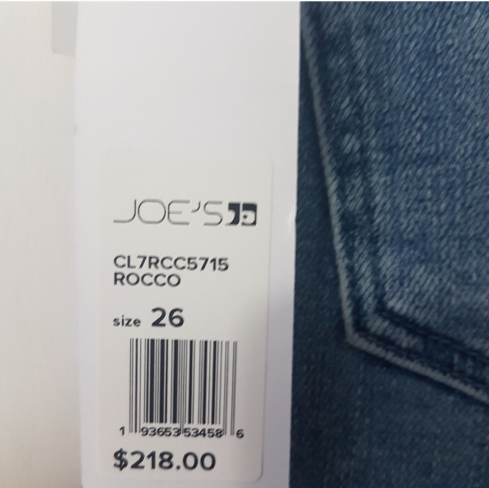 Women's Blue Flared Jeans - Picture 7 of 12